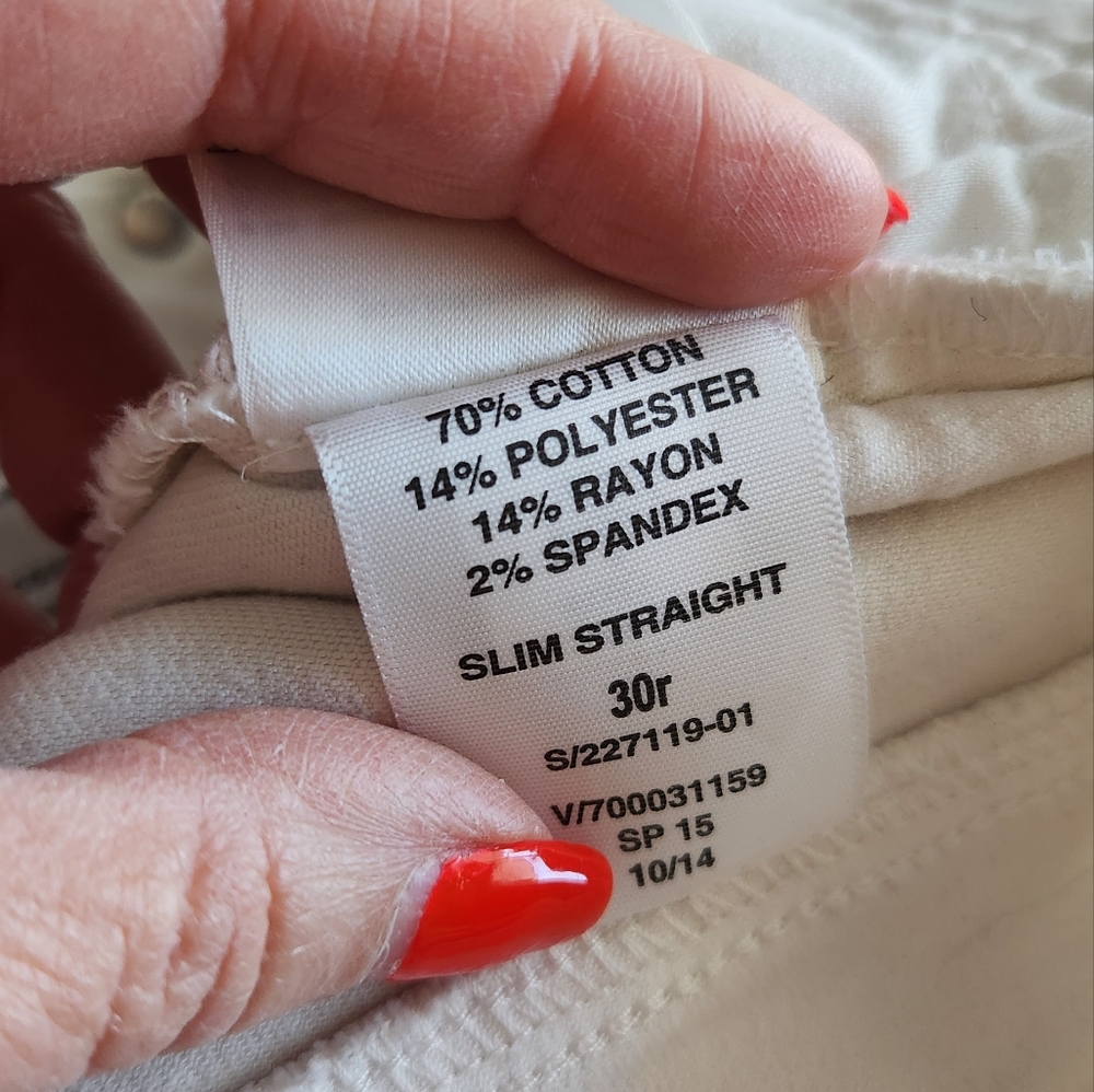 NWOT GAP white ripped jeans 30R - Picture 5 of 6